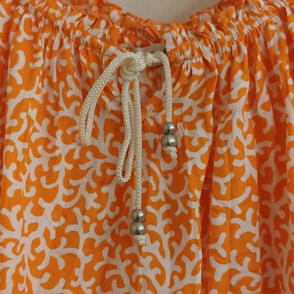 Orange & White flowy blouse - Picture 2 of 6